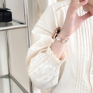 Alternative view of 四葉のクローバー アップルウォッチバンド キラキラ apple watch バンド かわいい チェーン ベルト+カバー 2点セット