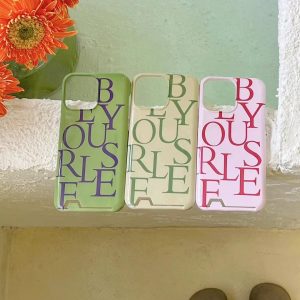 Alternative view of iPhone15ケース カード入れ スタンド付き iphone14 ケース ホルダー付き カード収納 耐衝撃 英語柄