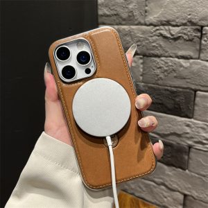 Alternative view of マグセーフ レザー ケース iphone17/17pro ケース キラキラ iphone17promax/16pro レザー ケース iphone16/15/14 ケース スタンド iphone ケース ブラウン